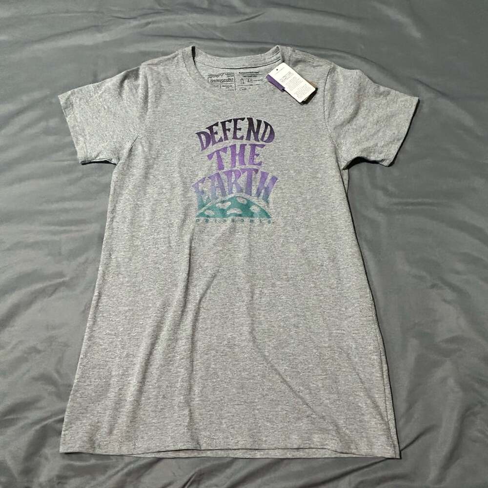Patagonia Defend The Earth Responsibili-Tee Size XS Drifter Grey